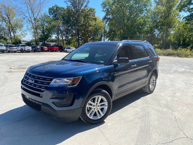 2017 Ford Explorer Base