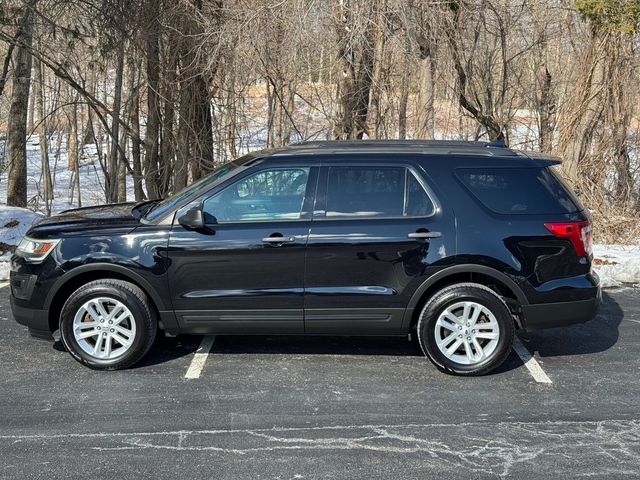 2017 Ford Explorer Base