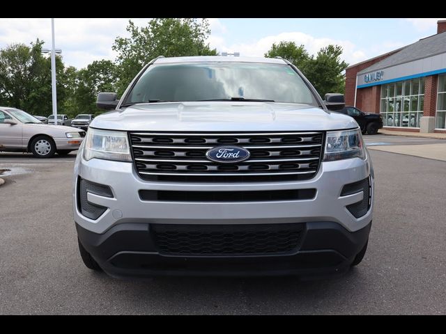 2017 Ford Explorer Base