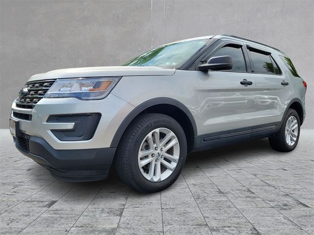 2017 Ford Explorer Base