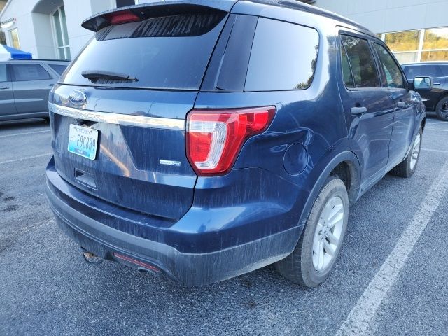 2017 Ford Explorer Base