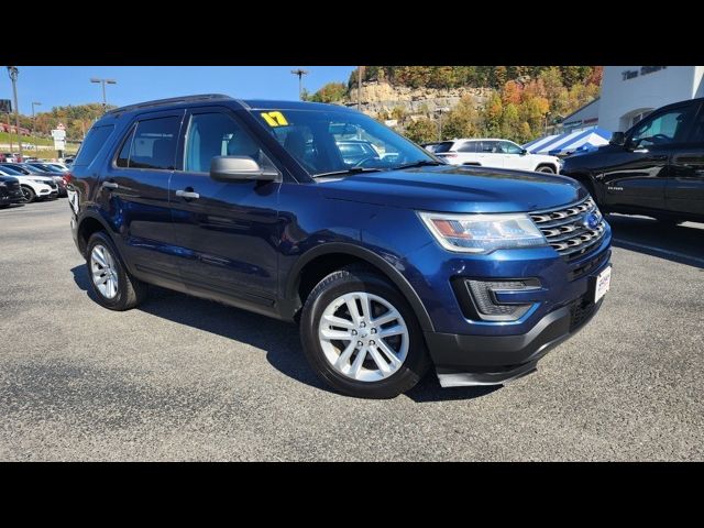 2017 Ford Explorer Base