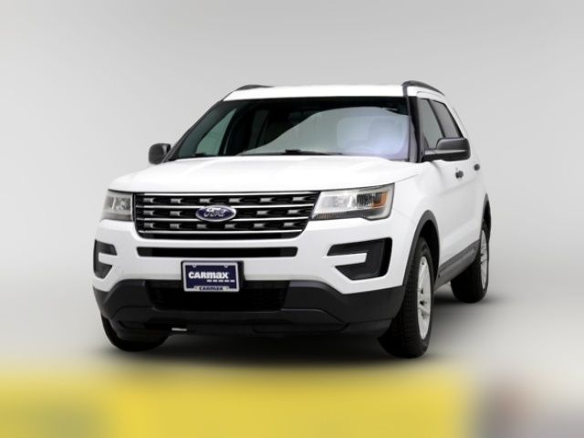 2017 Ford Explorer Base