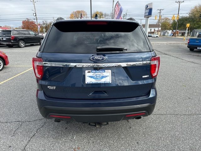 2017 Ford Explorer Base