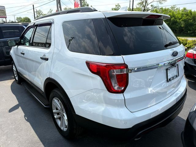 2017 Ford Explorer Base