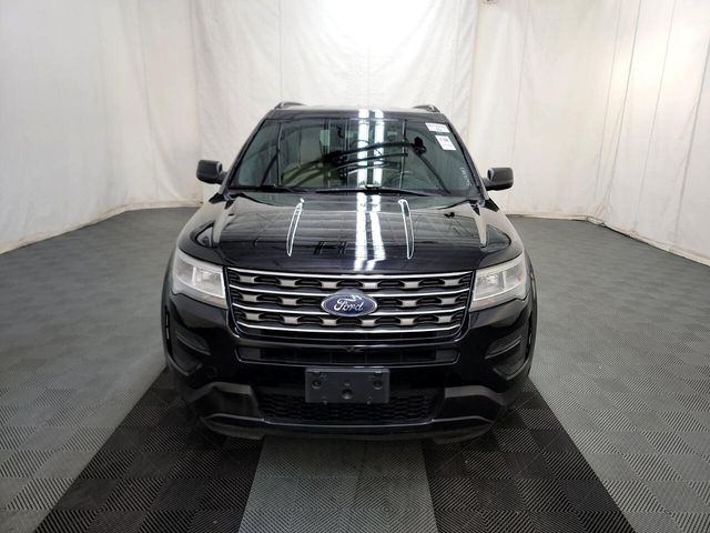 2017 Ford Explorer Base