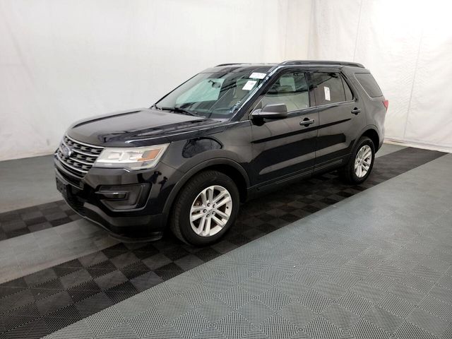 2017 Ford Explorer Base