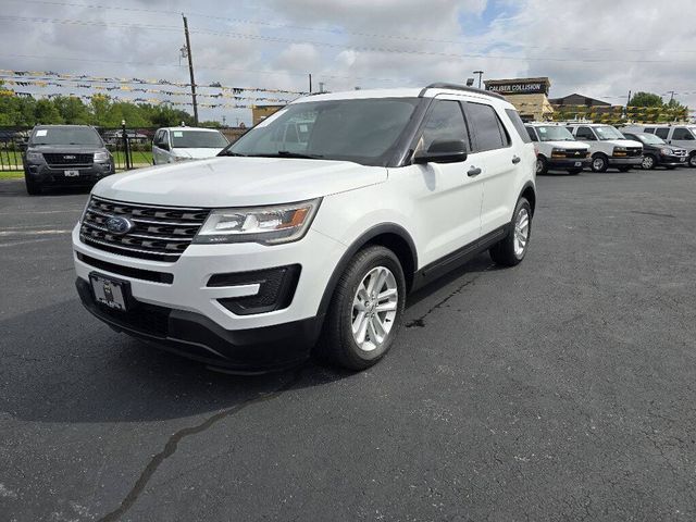 2017 Ford Explorer Base