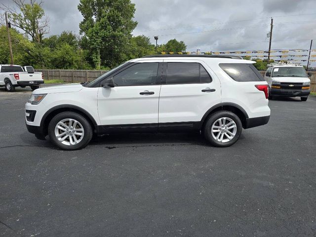 2017 Ford Explorer Base