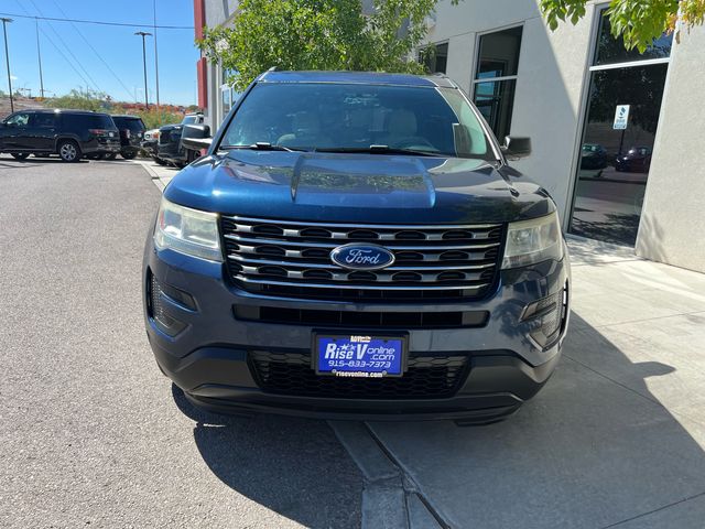 2017 Ford Explorer Base