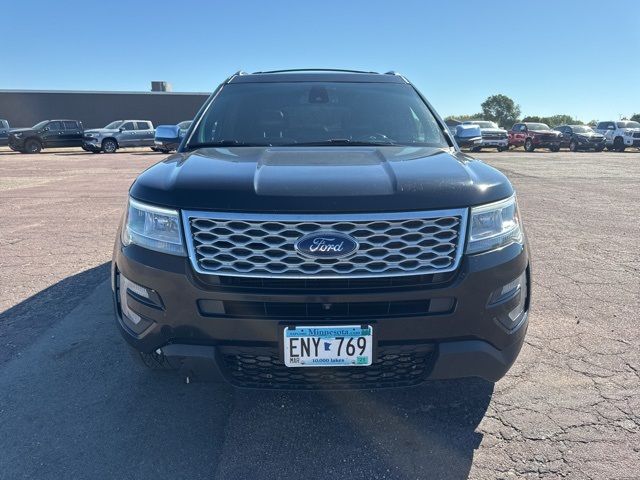 2017 Ford Explorer Platinum