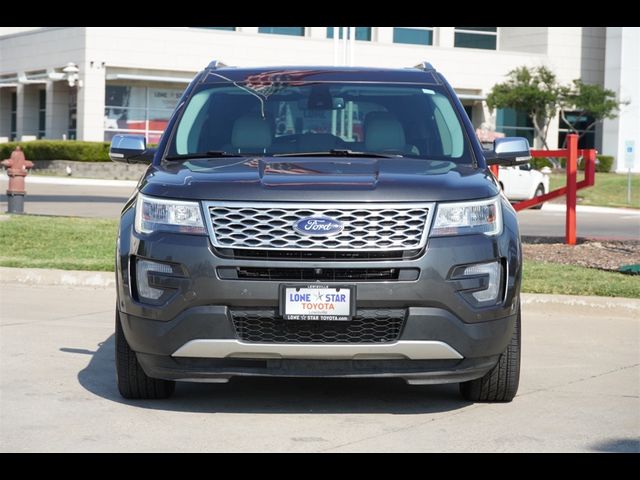 2017 Ford Explorer Platinum