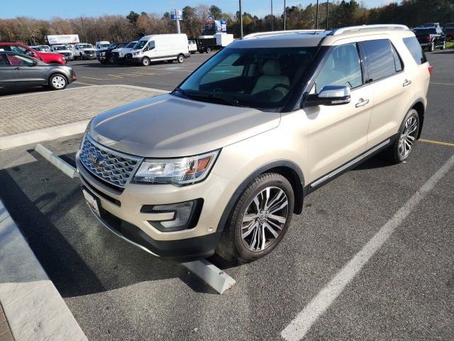 2017 Ford Explorer Platinum