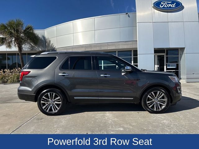 2017 Ford Explorer Platinum