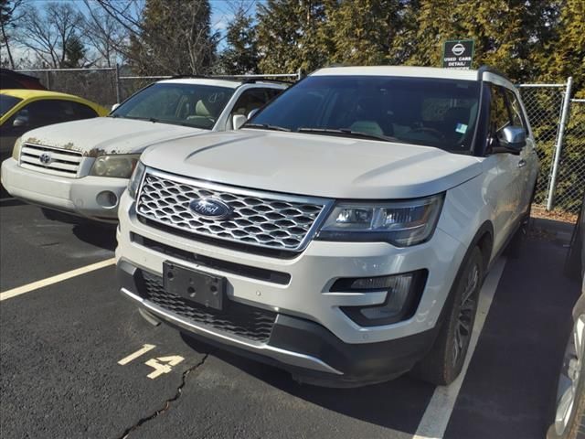 2017 Ford Explorer Platinum