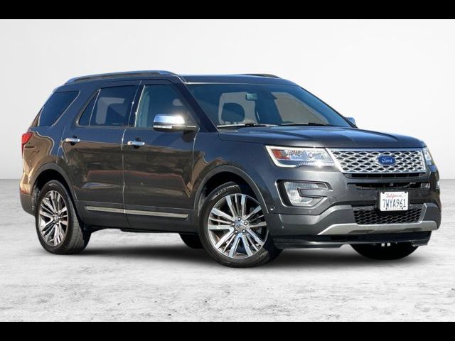 2017 Ford Explorer Platinum