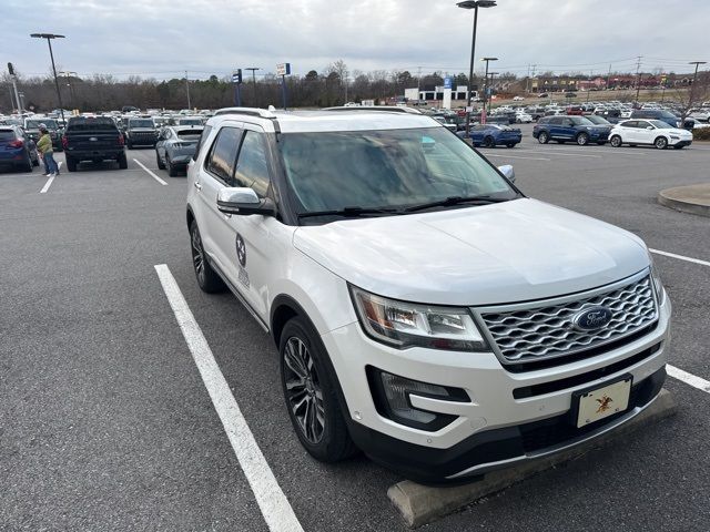 2017 Ford Explorer Platinum