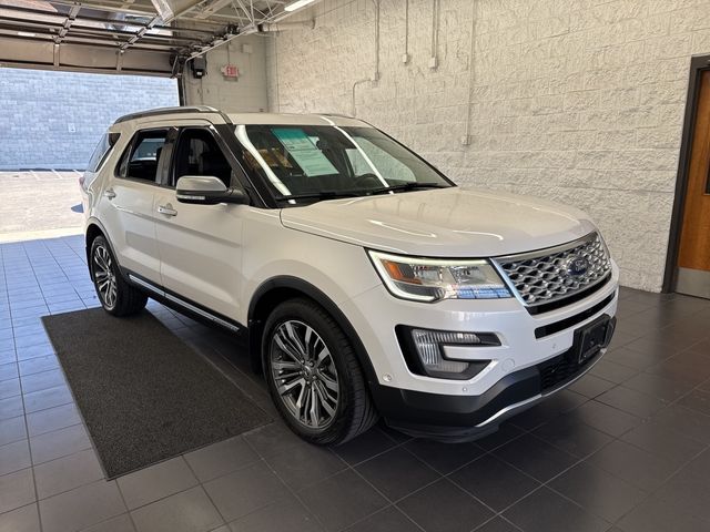 2017 Ford Explorer Platinum