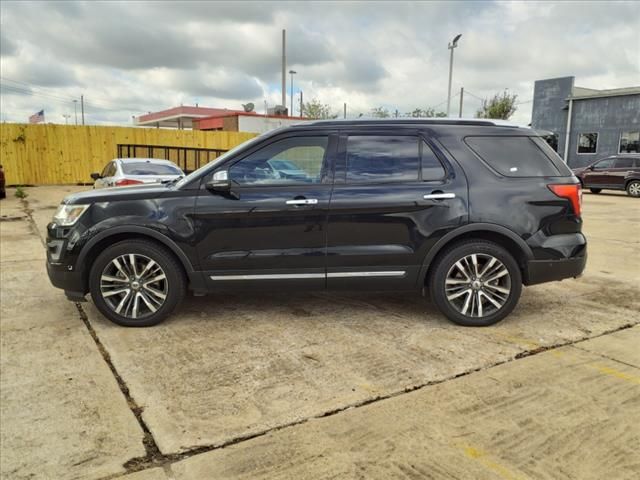 2017 Ford Explorer Platinum