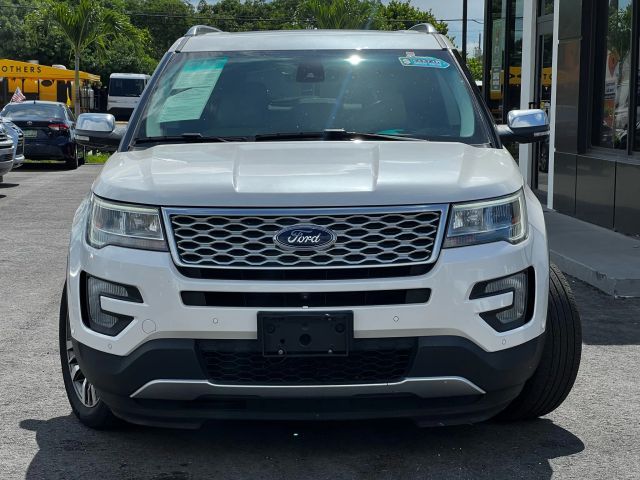 2017 Ford Explorer Platinum