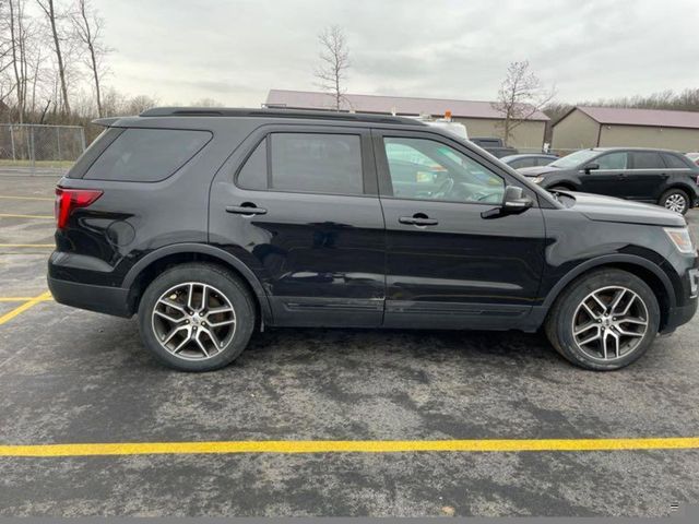 2017 Ford Explorer Sport