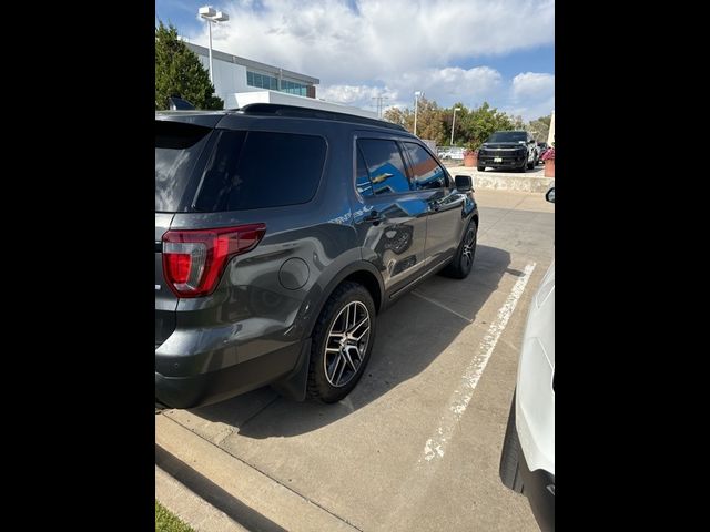 2017 Ford Explorer Sport