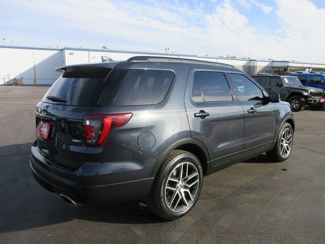 2017 Ford Explorer Sport