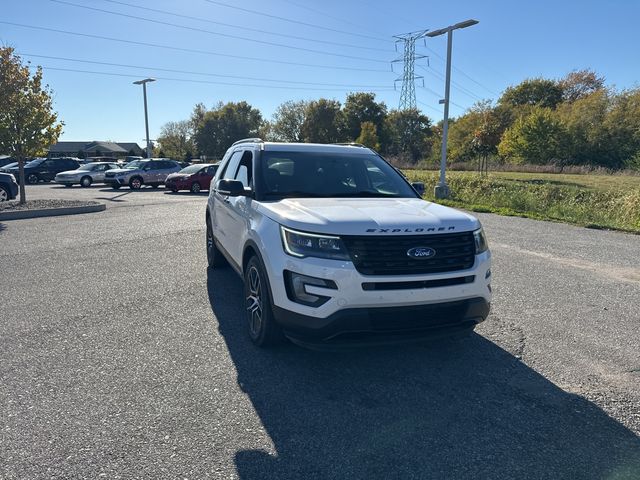 2017 Ford Explorer Sport