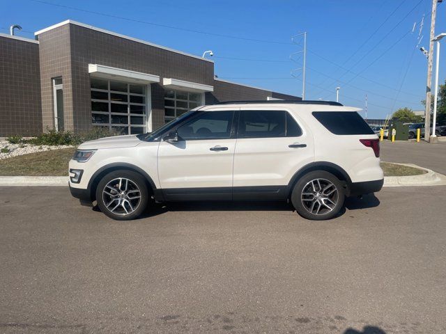 2017 Ford Explorer Sport