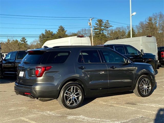 2017 Ford Explorer Sport