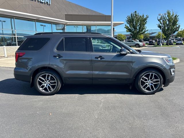 2017 Ford Explorer Sport