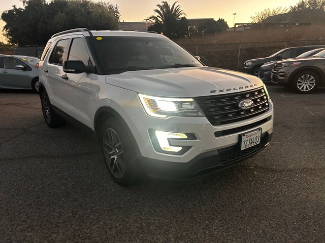 2017 Ford Explorer Sport