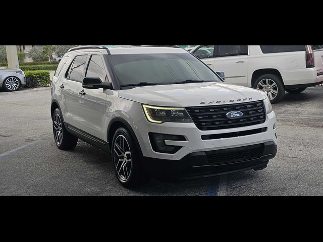 2017 Ford Explorer Sport