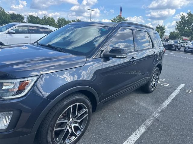 2017 Ford Explorer Sport