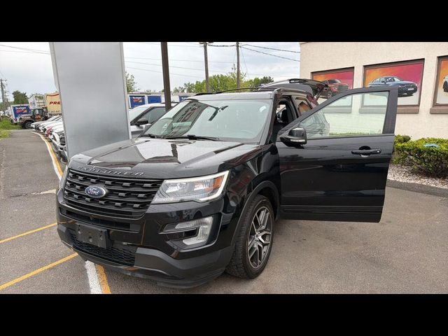 2017 Ford Explorer Sport