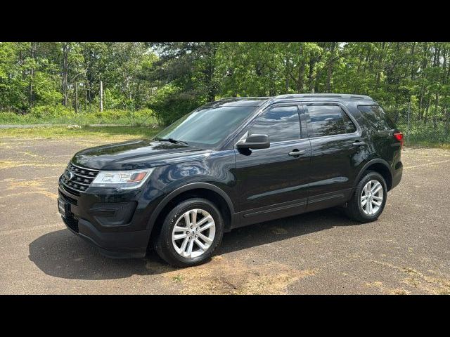 2017 Ford Explorer Base