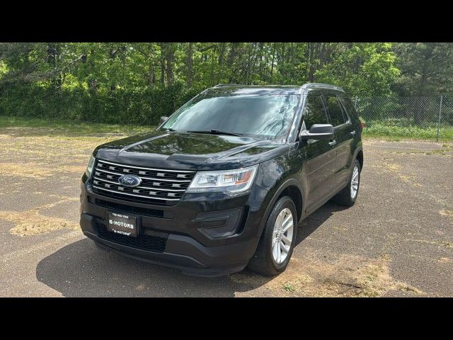 2017 Ford Explorer Base