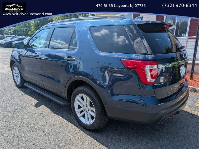 2017 Ford Explorer Base