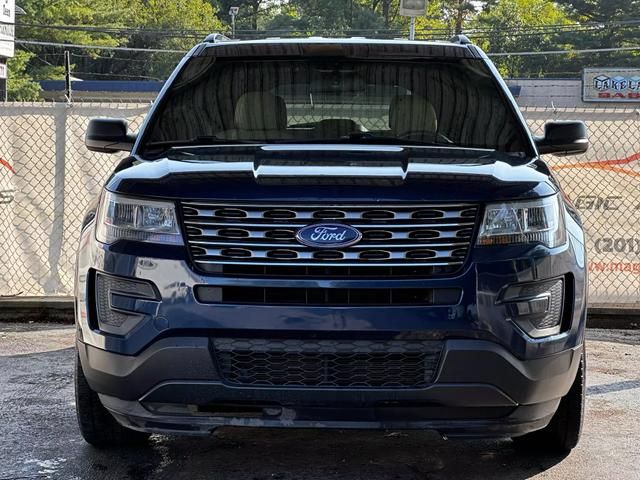 2017 Ford Explorer Base