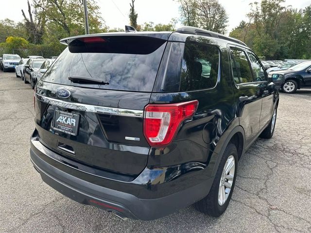 2017 Ford Explorer Base