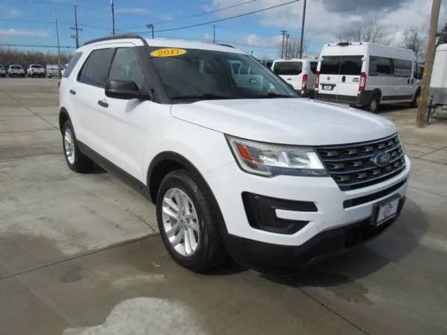 2017 Ford Explorer Base