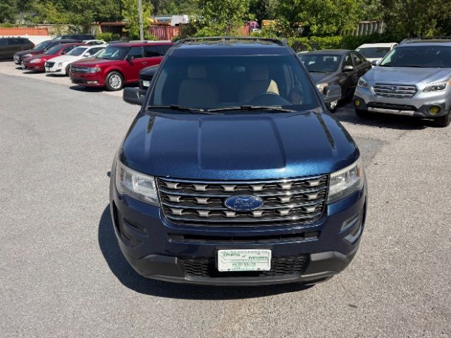 2017 Ford Explorer Base