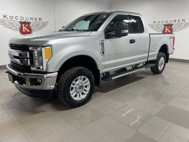 2017 Ford F-250 XLT