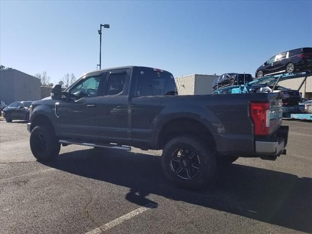 2017 Ford F-250 XLT