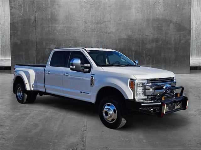 2017 Ford F-350 Lariat