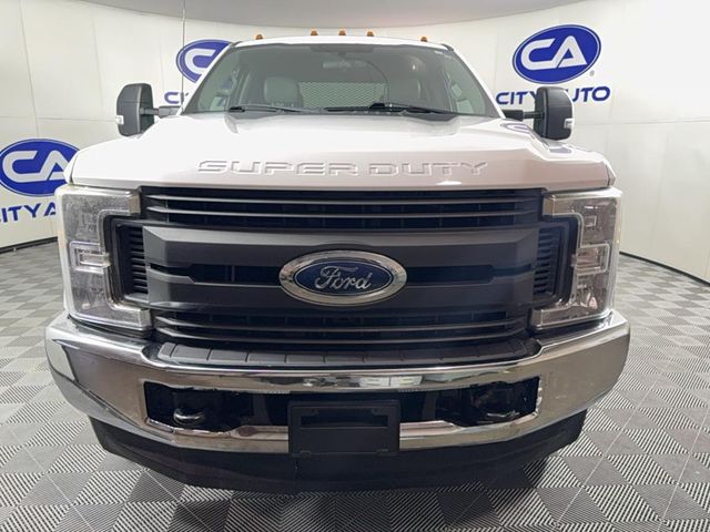 2017 Ford F-350 XL