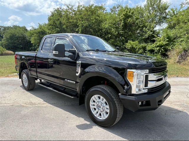 2017 Ford F-350 XLT