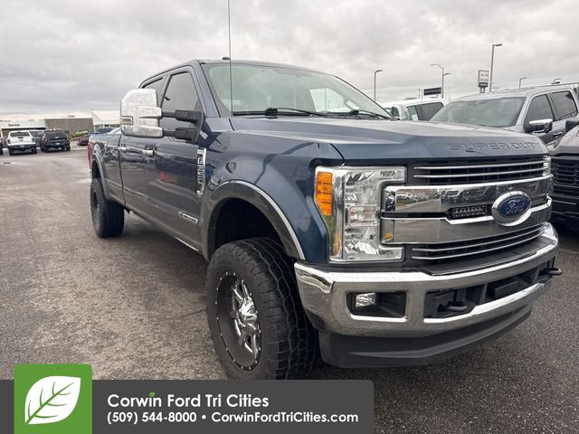 2017 Ford F-350 Lariat