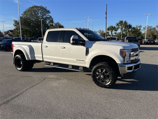 2017 Ford F-350 Lariat