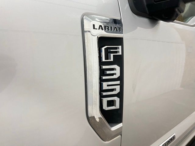 2017 Ford F-350 Lariat